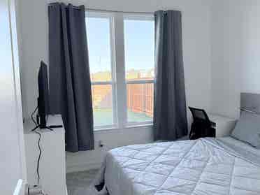 Fully furnished room in Little Elm