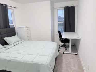 Fully Furnished Room in Little Elm