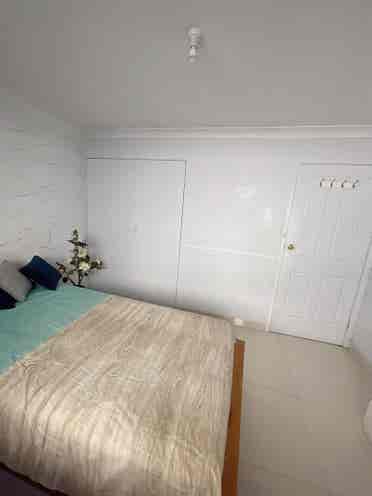 Room Available in St Clair, Sydney