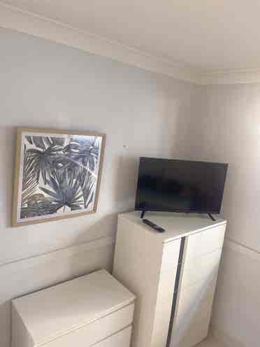 Room Available in St Clair, Sydney
