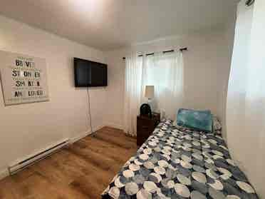 1 room for rent in shared space