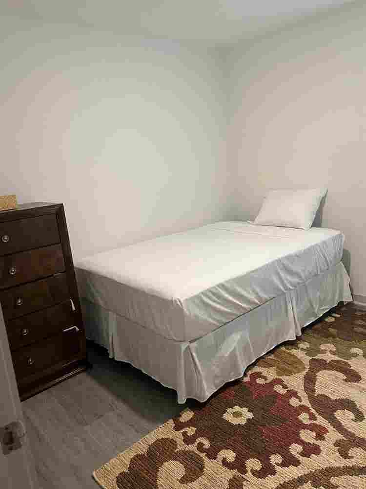 Female shared living  Katy TX