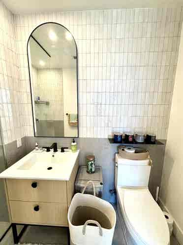 Seeking Mature Female Roomie