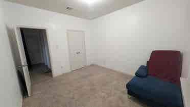 Room for rent in  house