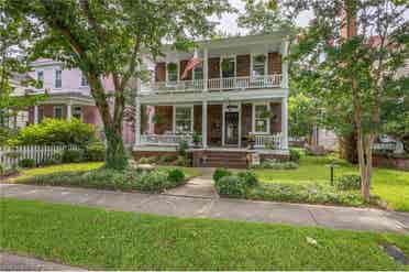 Roommates needed for large house!