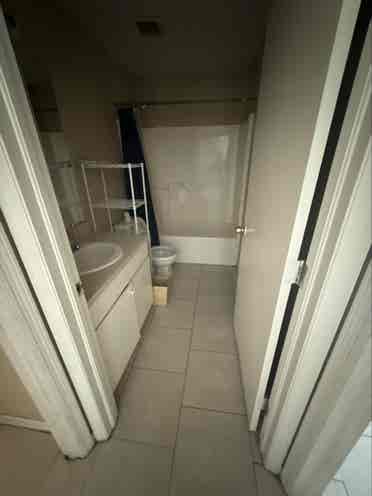 2 rooms for rent. Unfurnished