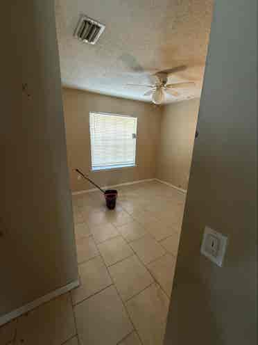 2 rooms for rent. Unfurnished
