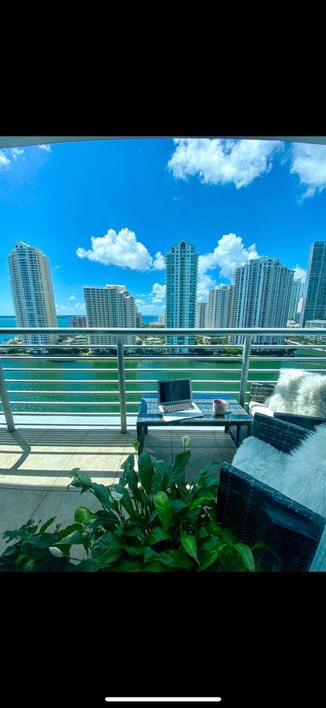 BEAUTIFUL FURNISHED, WATER VIEW :)