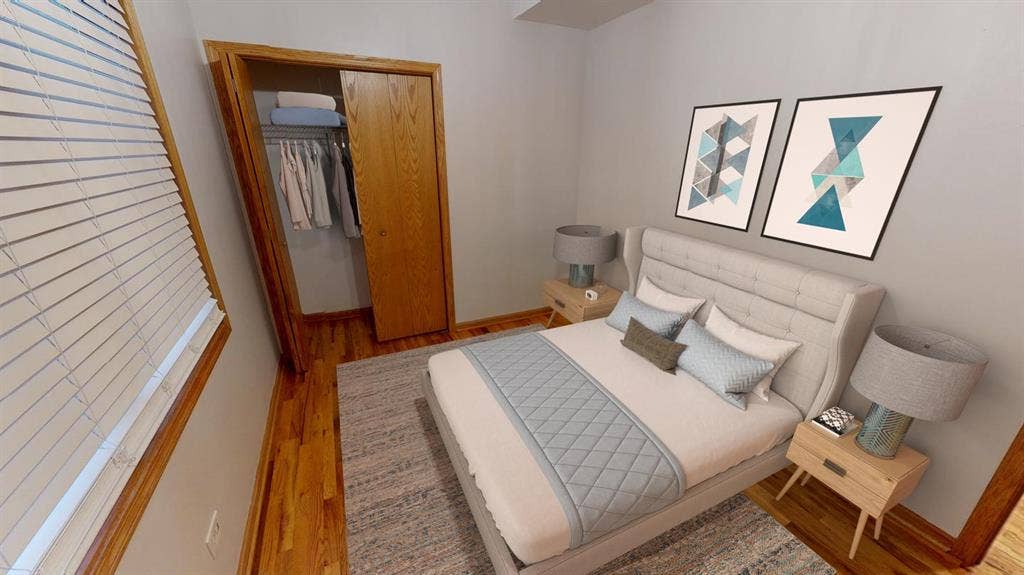 1 BR in Chicago