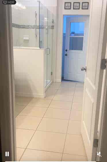 Studio private bathroom & entrance