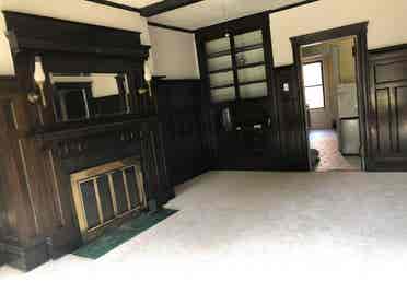 Brookline Roommates Appt Bedrooms