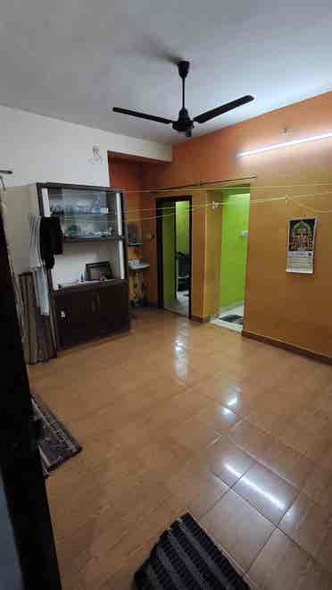 Gated Apartment - No restrictions