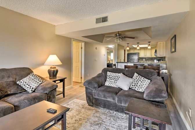 Room with Private Batheroom!
