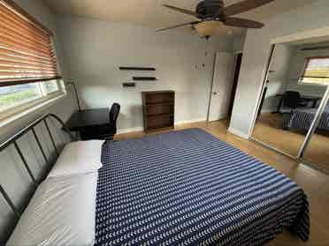 Room for rent for male