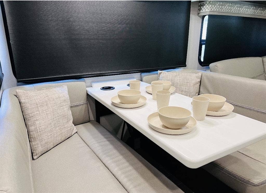 Tropical Paradise Luxury RV