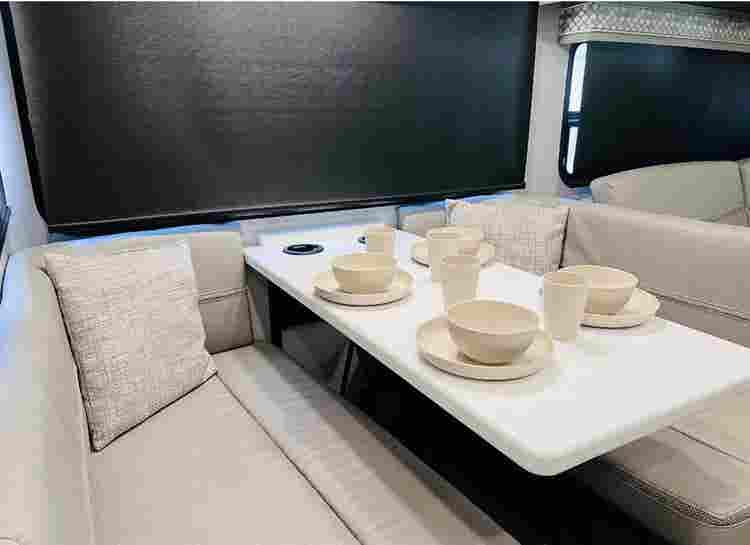 Tropical Paradise Luxury RV