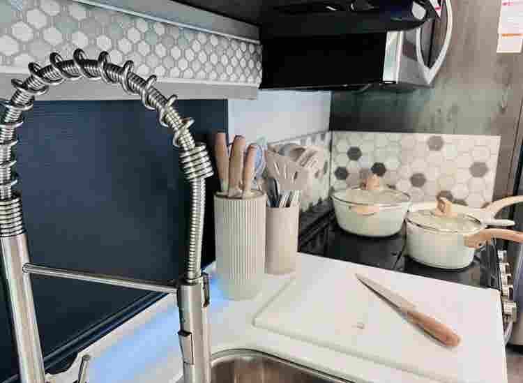 Tropical Paradise Luxury RV