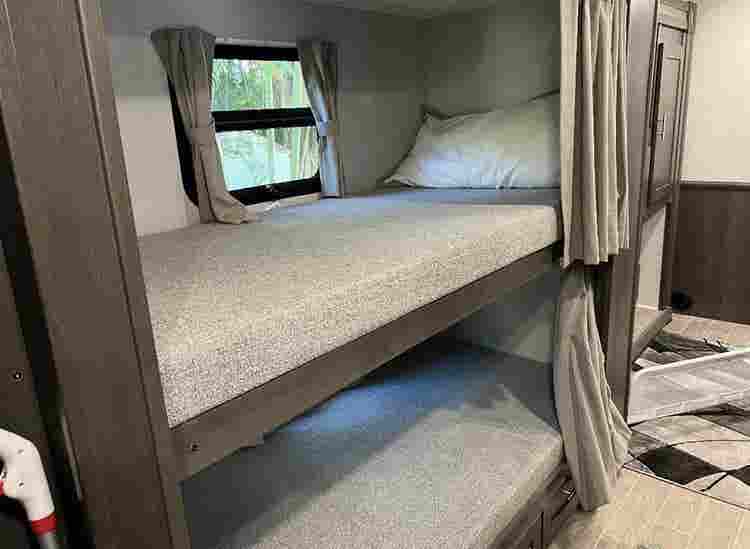 Tropical Paradise Luxury RV