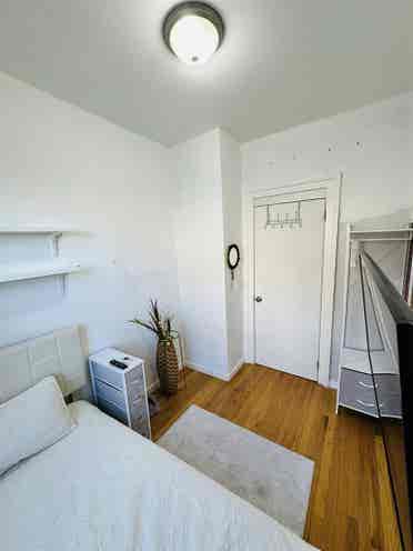 Amazing safe location Astoria