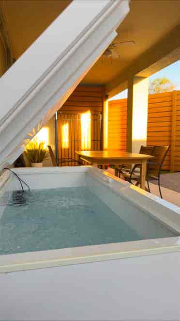 Central Phoenix home near Airport