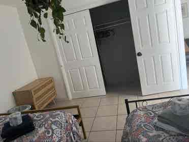 2 room guest house with laundry