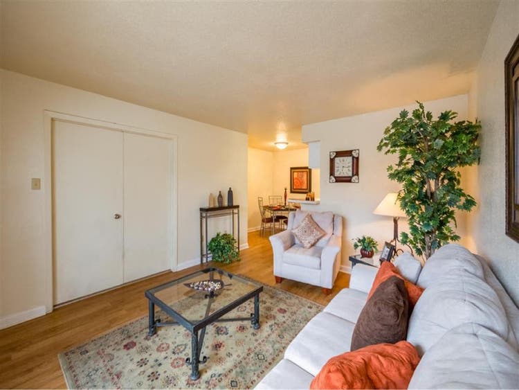 Sober, LGBTQ+ Friendly Home