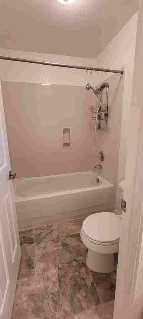 bed, 3 bath home