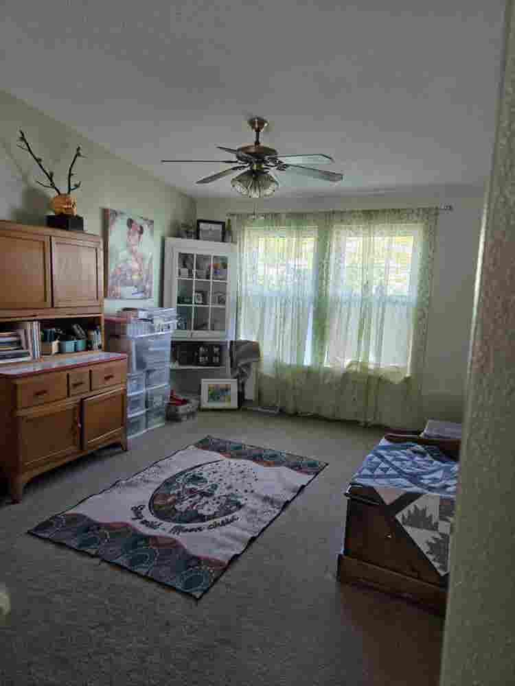 Room for rent with private bath rm
