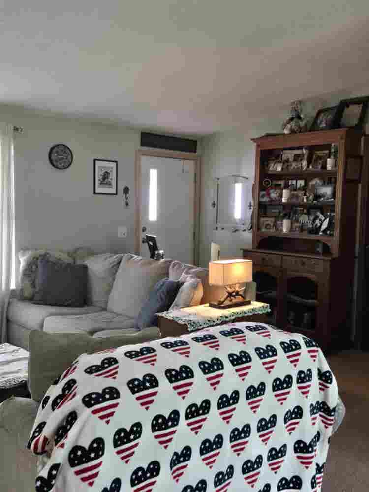 Room for rent with private bath rm