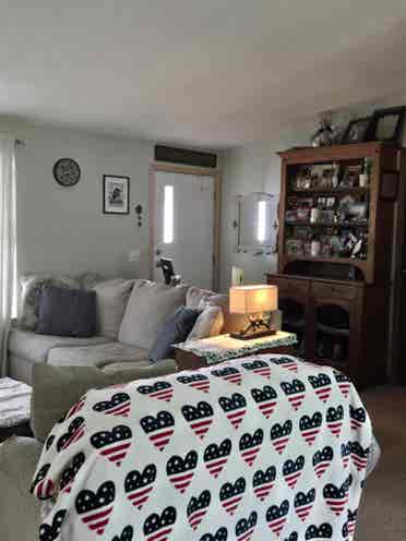 Room for rent with private bath rm