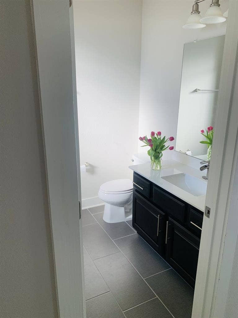 Females Only: Room at Circle C