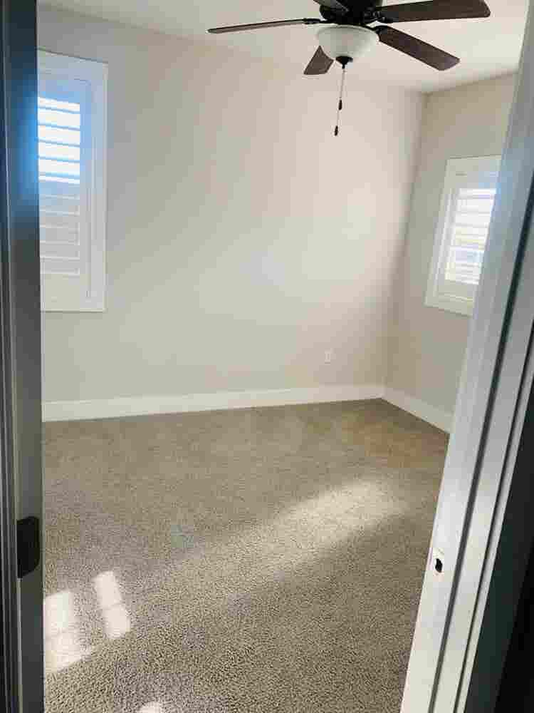 Females Only: Room at Circle C