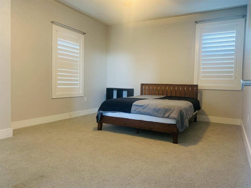 Private Suite in Circle C-Females
