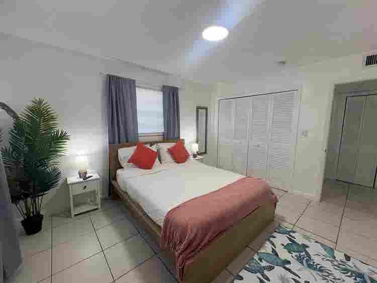 Furnished Apartment pool access