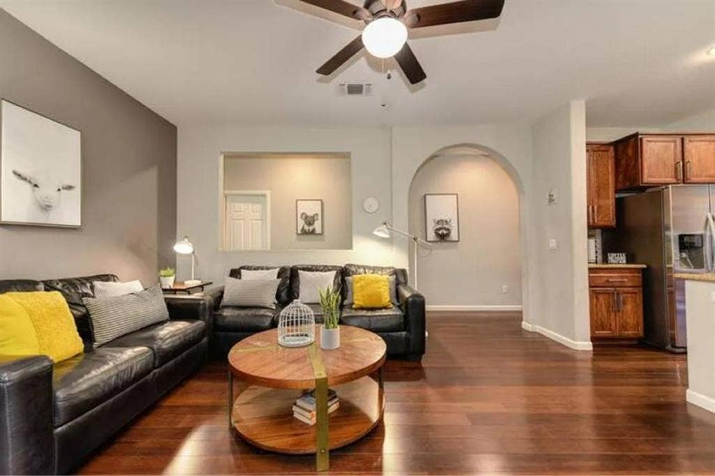 Furnished Master bedroom in Natomas