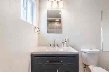 Private Room in Central Phoenix