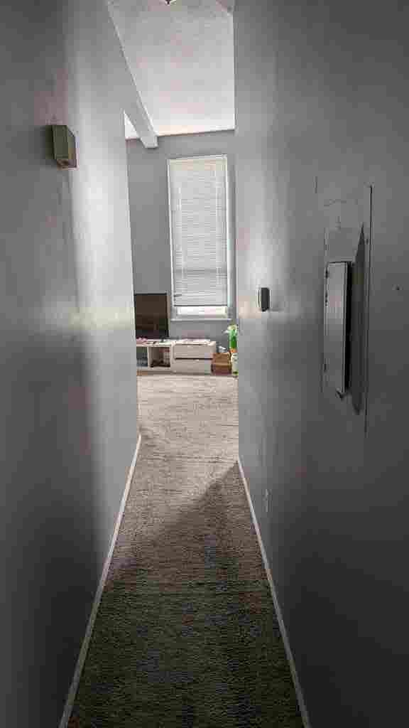 Large Room in Little Italy