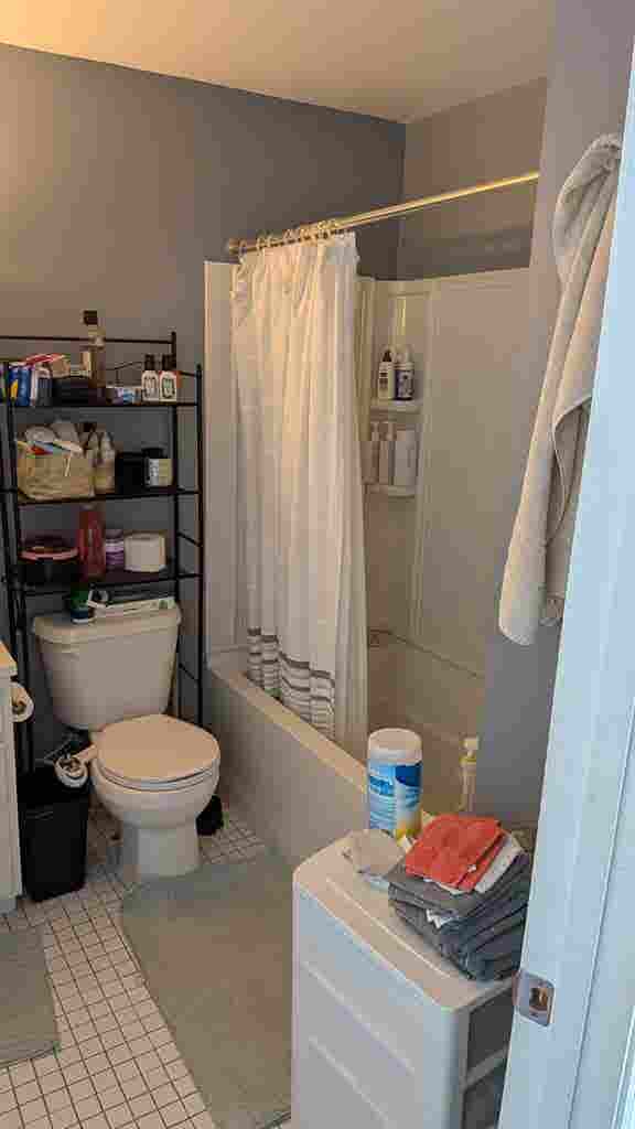 Large Room in Little Italy