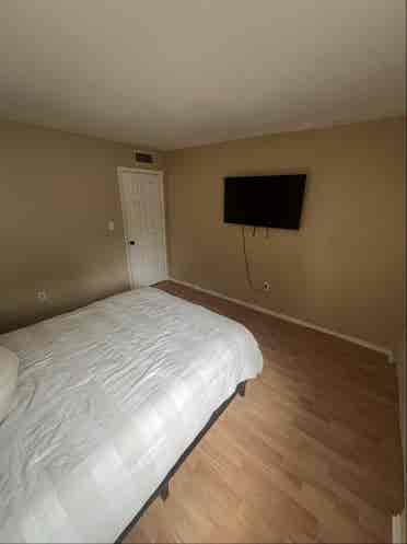 WP/Full sail, Rm in  Condo