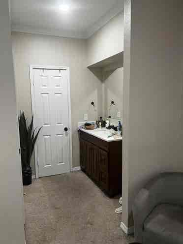 Master bedroom sublet -Aug 1st