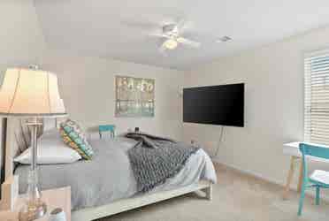 Warbler’s Nest Rooms Available