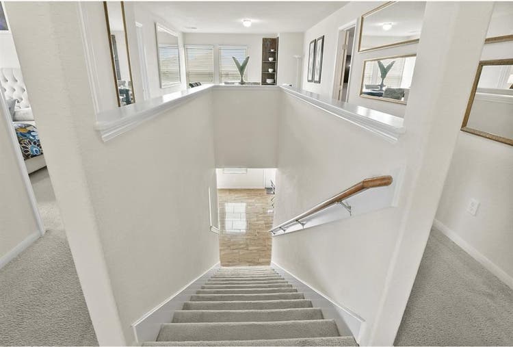 Warbler’s Nest Rooms Available