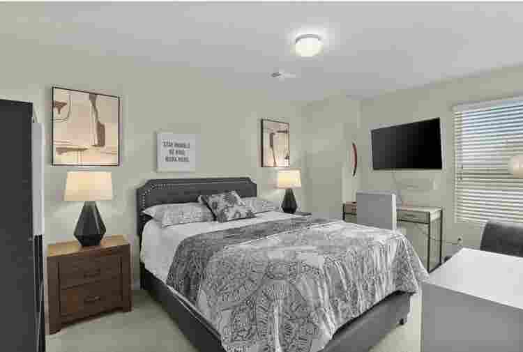 Warbler’s Nest Rooms Available