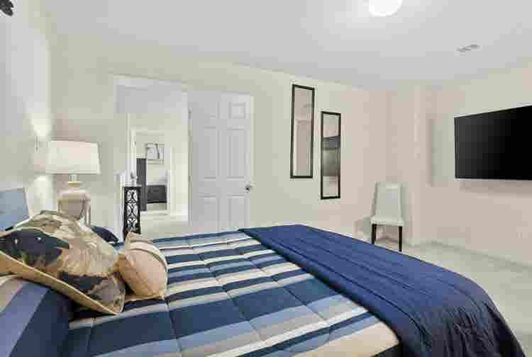 Warbler’s Nest Rooms Available