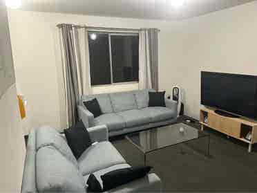 Room $/wk (Bills Included)