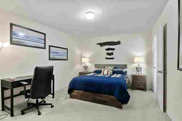 Rooms Available For Rent