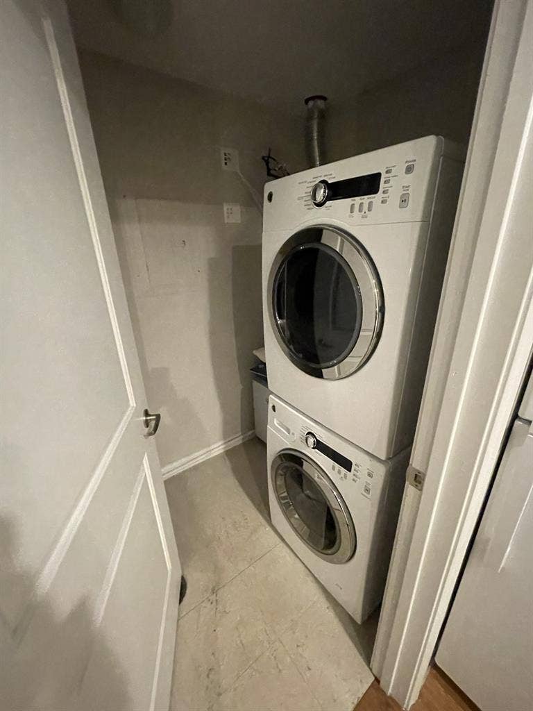 bath in a 4 person apartment