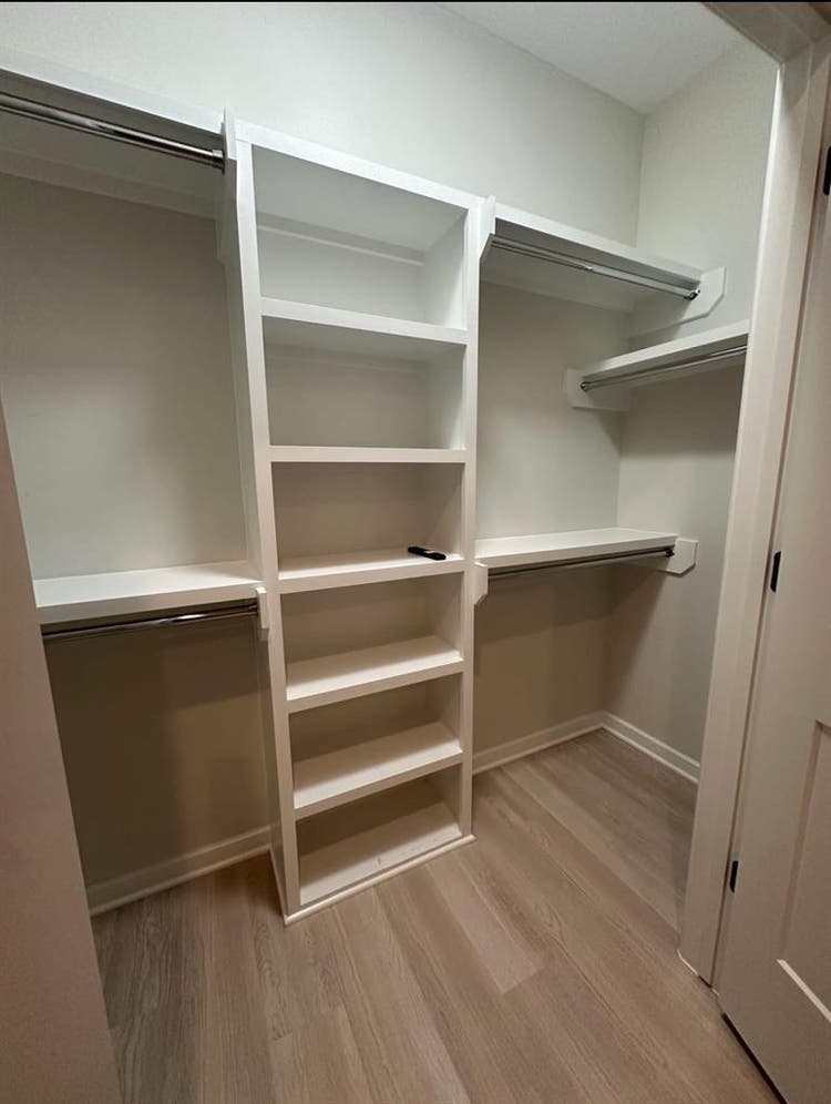 Room for rent in Highland Heights