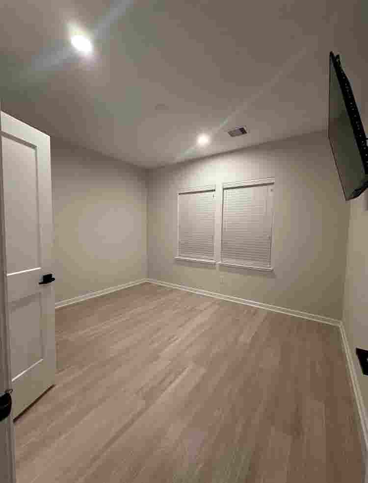 Room for rent in Highland Heights