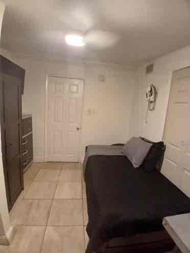 Small half bath bedroom